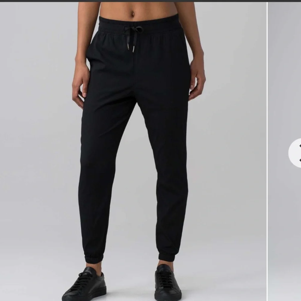 Lululemon In-Depth Jogger Lined Black